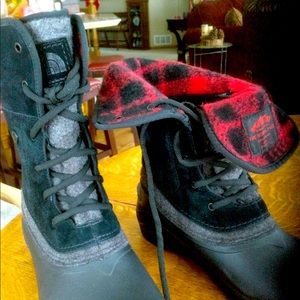 Women’s Snow Boots